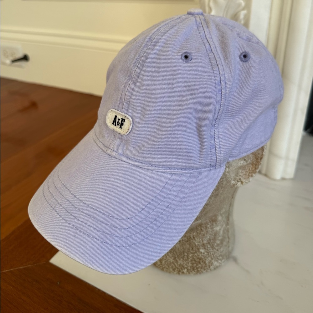 A&F Abercrombie & Fitch Women Cap Hat Lavender Baseball Distressed Adjustable